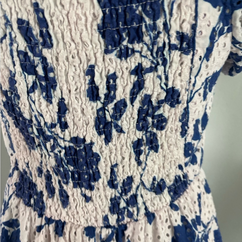 Rachel Parcell eyelet stencil tiered midi dress in Periwinkle XS - Picture 8 of 8